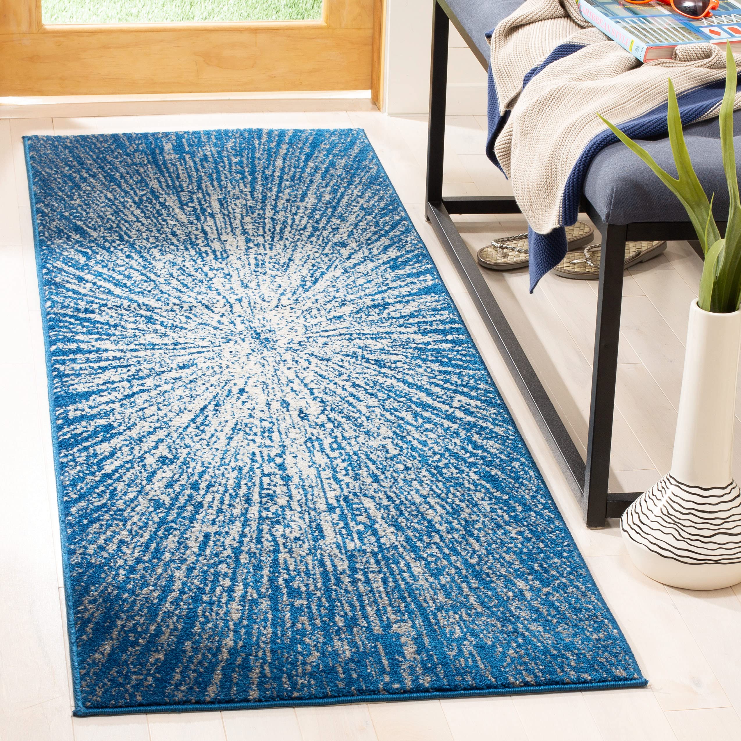 SAFAVIEH Evoke Collection 22 x 9 Navy/Ivory EVK228N Abstract Burst Non-Shedding Living Room Entryway Foyer Hallway Bedroom Run