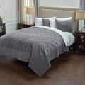 Rizzy Home | BQ4192 | Polyester Quilt | 106"x92" Gray/Black/Nuetral Solid