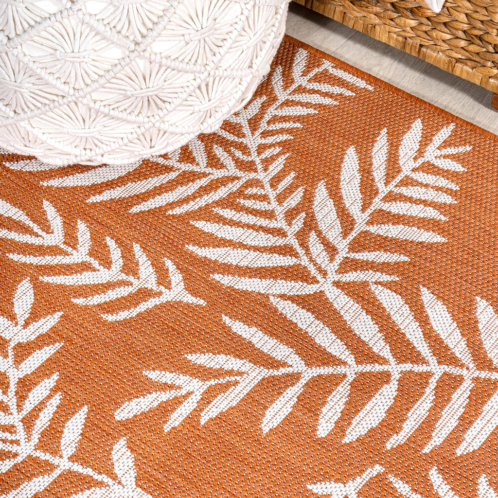 Jonathan Y Smb119E-5R Nevis Palm Frond Indoor Outdoor Area Rug, Coastal, Casual, Country Easy Cleaning,Bedroom,Kitchen,Backyard,Patio,Non Shedding, Orange/Cream, 5' Round