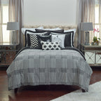Rizzy Home | BT1282 | Polyester Comforter | 106"x92" Black/White/Nuetral Houndstooth
