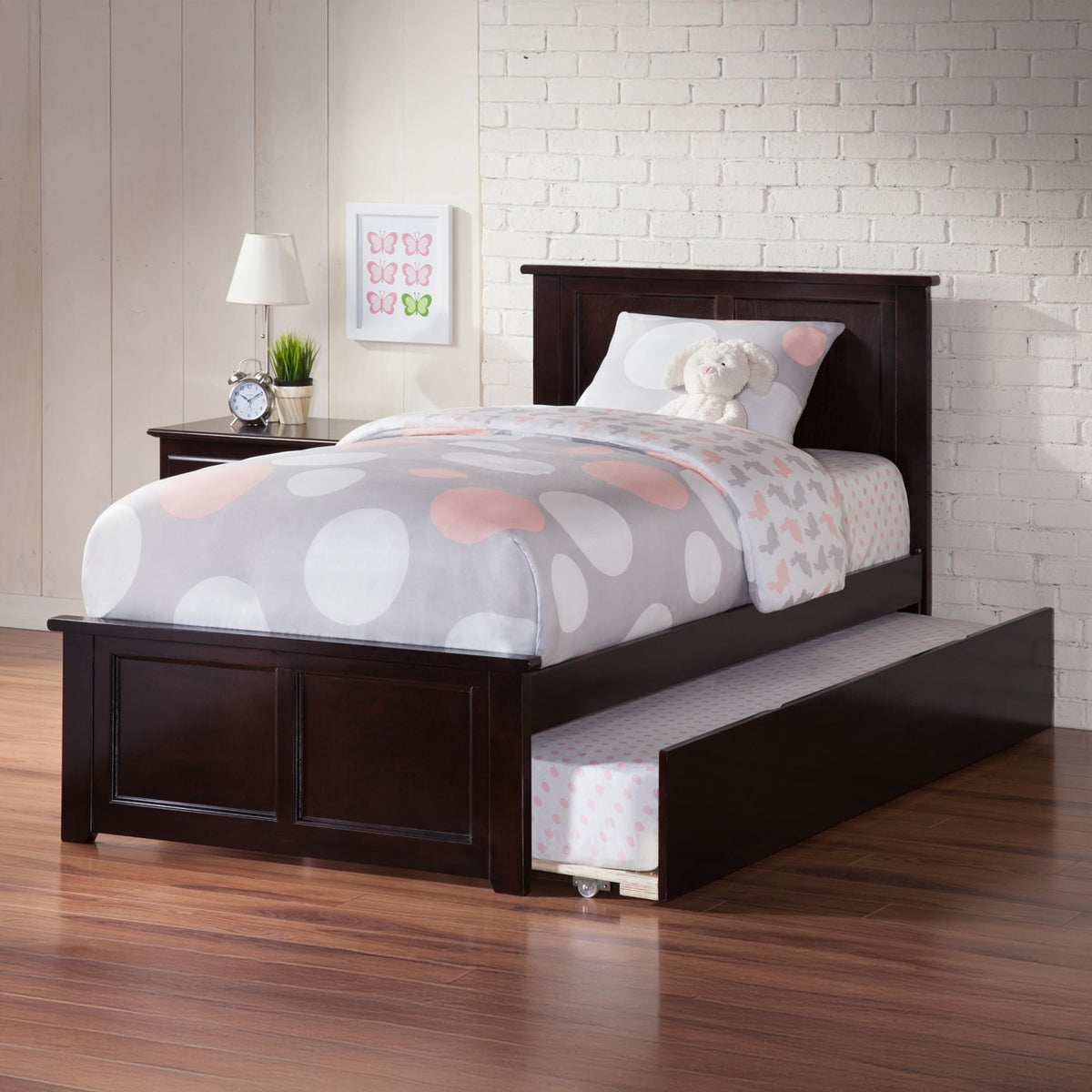 Madison Twin Xl Solid Wood Platform Bed With Matching Footboard & Twin Xl Trundle In Espresso
