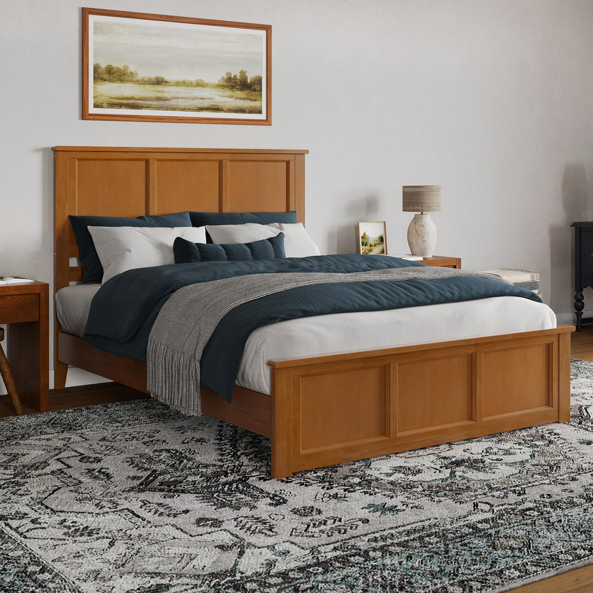 Charlotte Queen Solid Wood Low Profile Platform Bed With Matching Footboard In Light Toffee