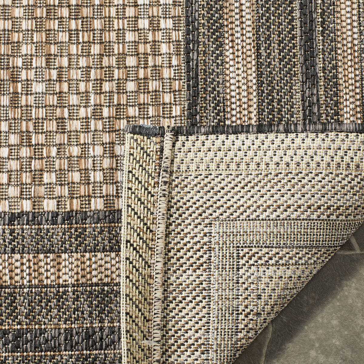 Safavieh Courtyard Collection 2'3' X 6'7' Natural / Black Cy8475 Indoor-Outdoor Waterproof Easy-Cleaning Patio Backyard Mudroom Runner-Rug