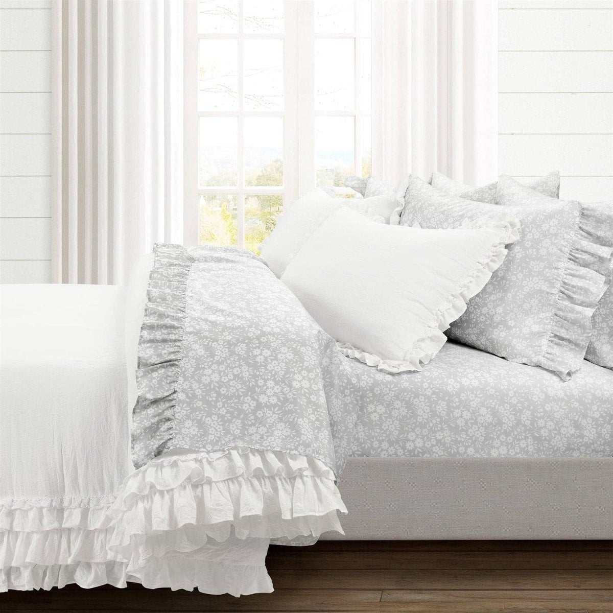 King size Grey Ruffle Floral Polyester 6 Piece Sheet Set