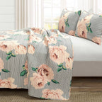 Full/Queen Size Polyester Black White Striped Rose Floral 3 Piece Quilt Set