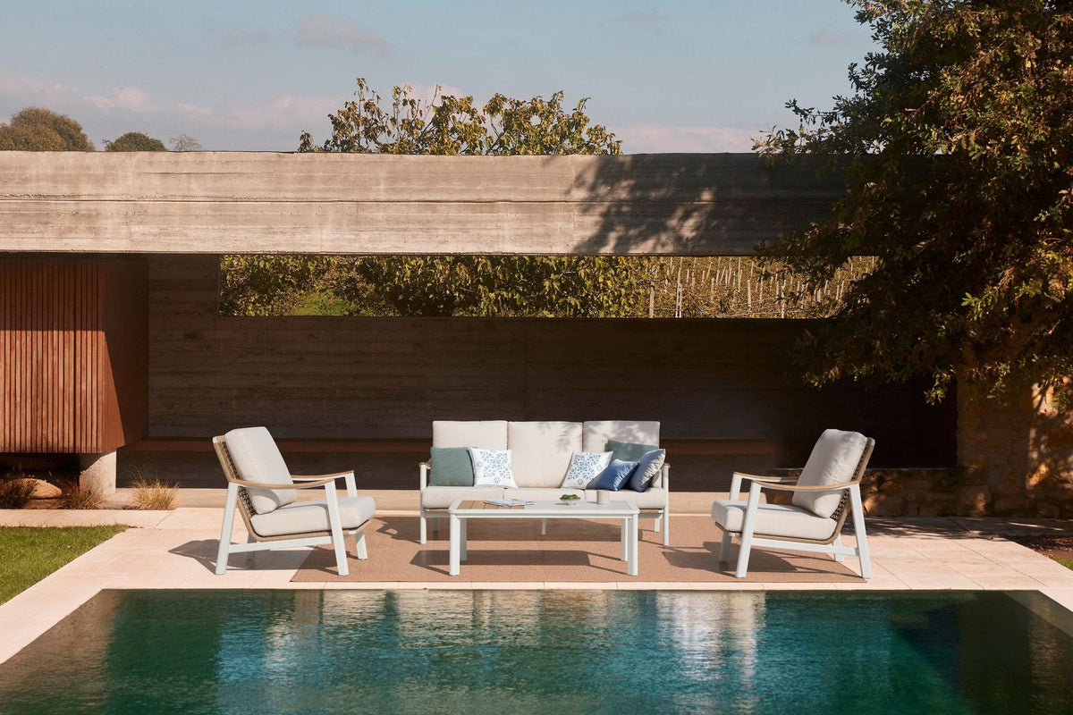 Riesling 4-Piece Wicker And Teak Living Room Set