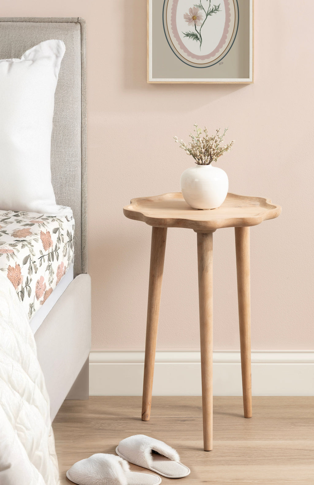 Alezar Scallop Wood Side Table