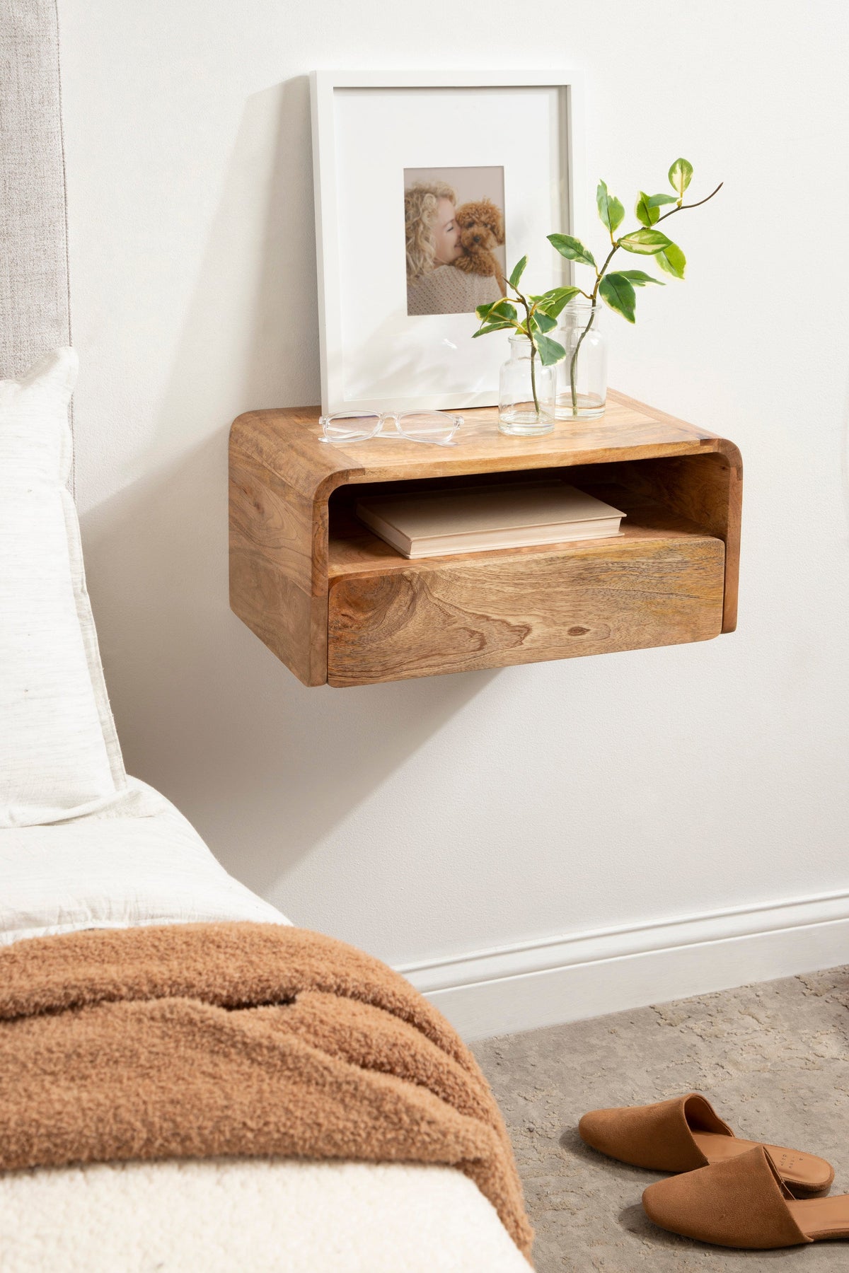Kato Floating Side Table