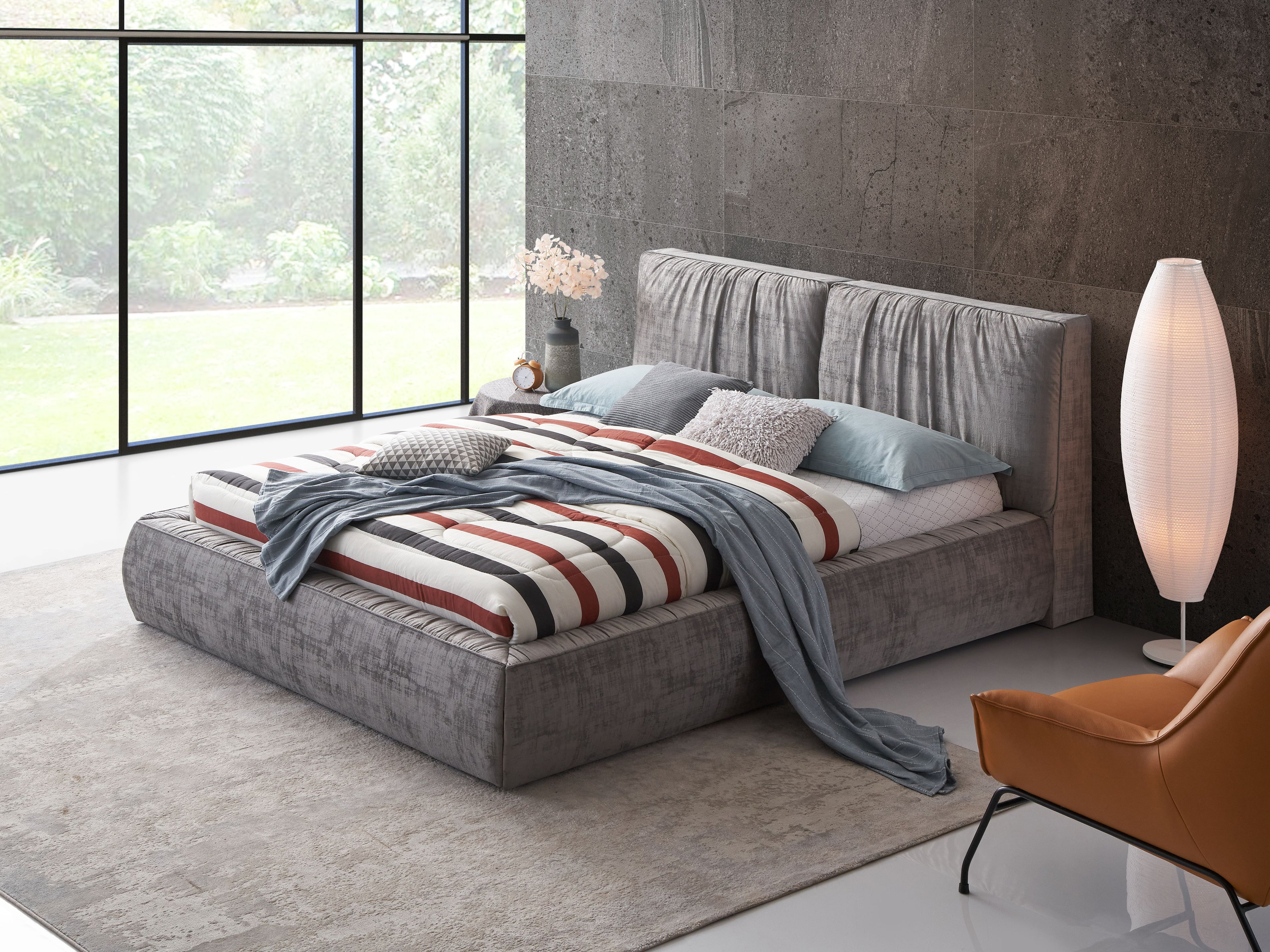 ACME Onfroi Queen Bed, Gray Velvet BD02425Q