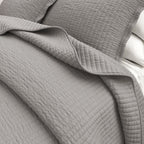 Solid Quilt - Alicia Collection