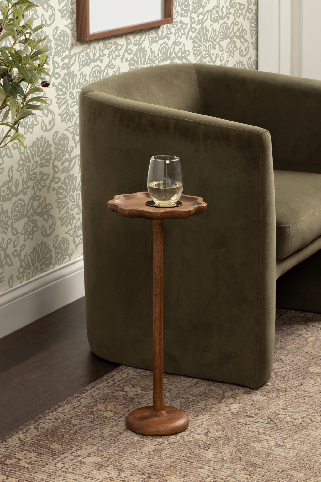 Alezar Scallop Wood Drink Table